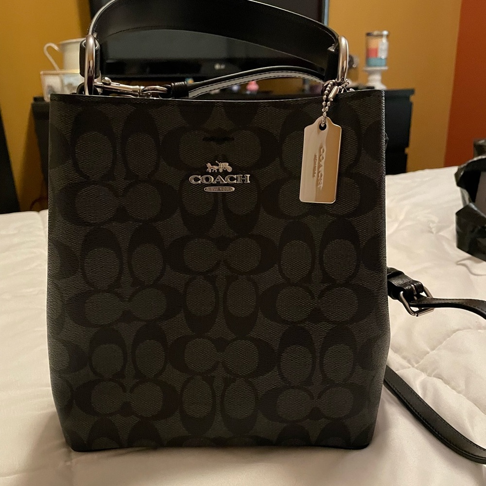 Coach bucket Bag